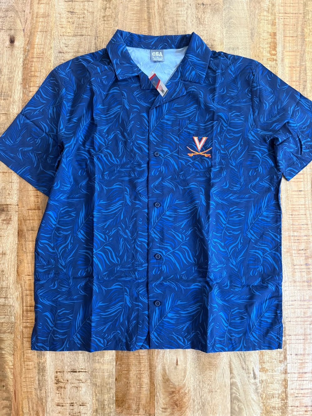 UVA Virginia Cavaliers Hawaiian Shirt XL Blue Tropical Button Up NWT Wahoo Fan